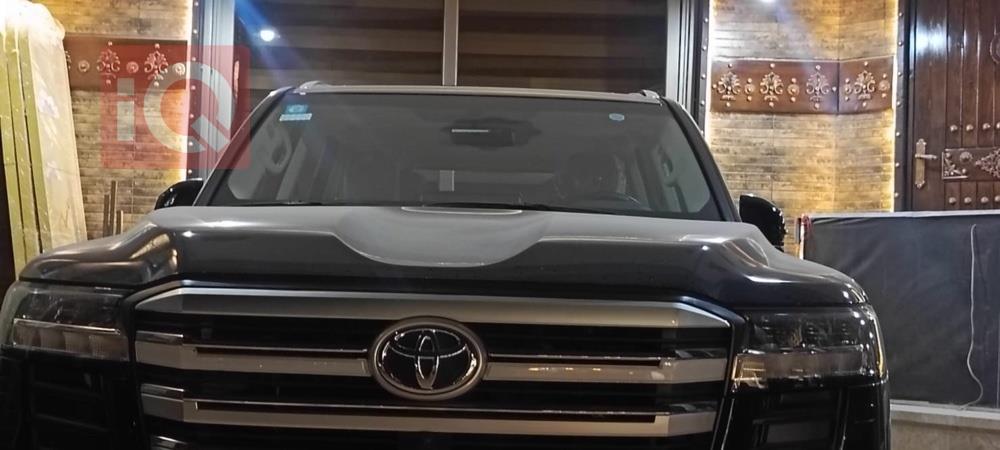 تۆیۆتا لاند کروزەر